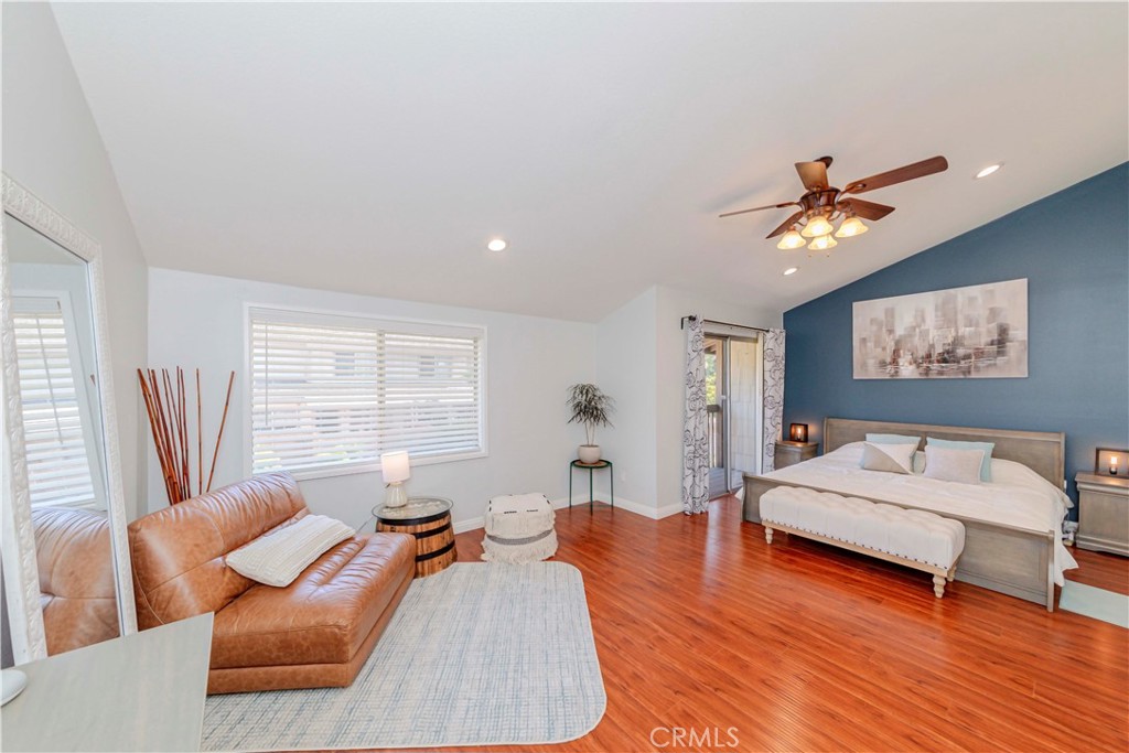 1755 Avenida Selva 60