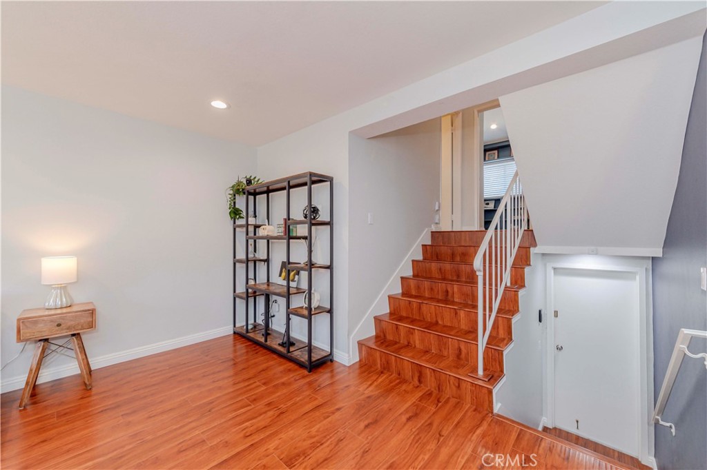 1755 Avenida Selva 60