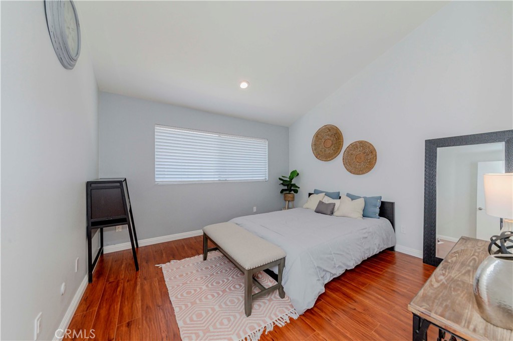 1755 Avenida Selva 60