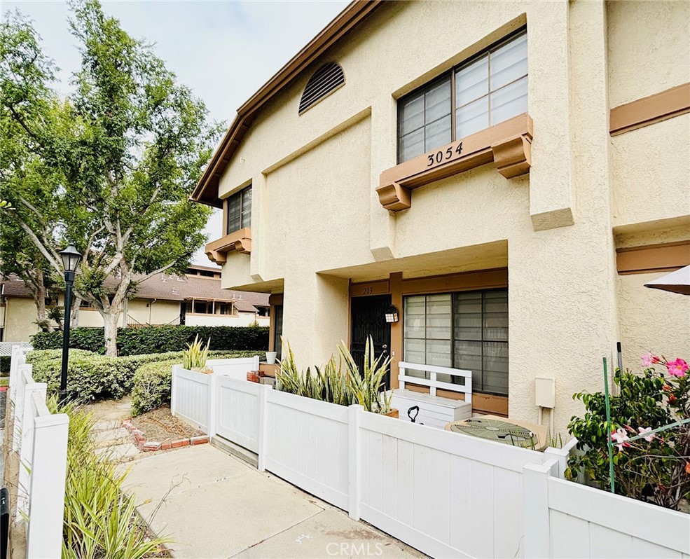 3054 Colt Way 203