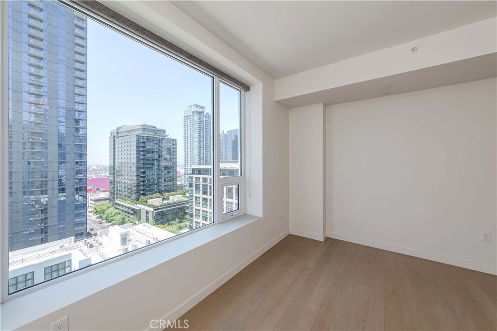 1050 S Grand Avenue 1505