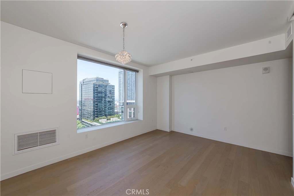 1050 S Grand Avenue 1505