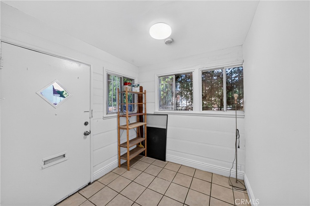 139 S Manhattan
