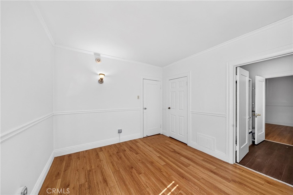 139 S Manhattan