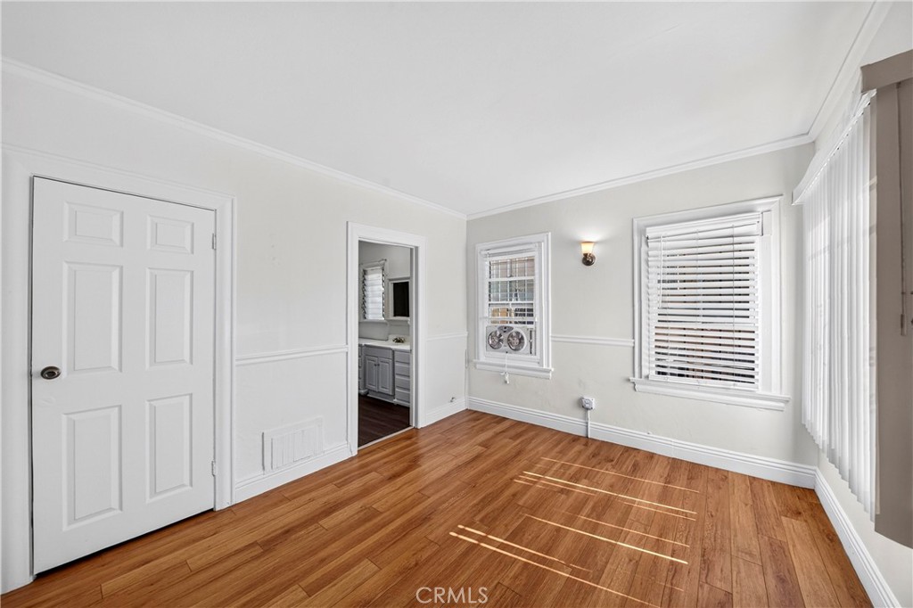 139 S Manhattan