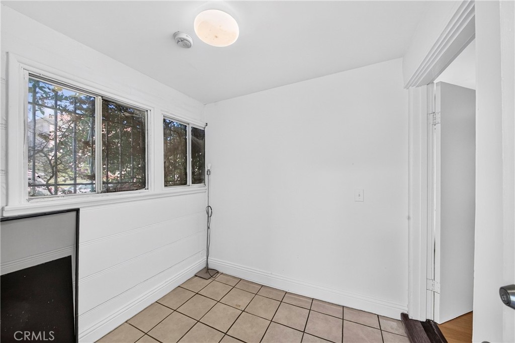 139 S Manhattan