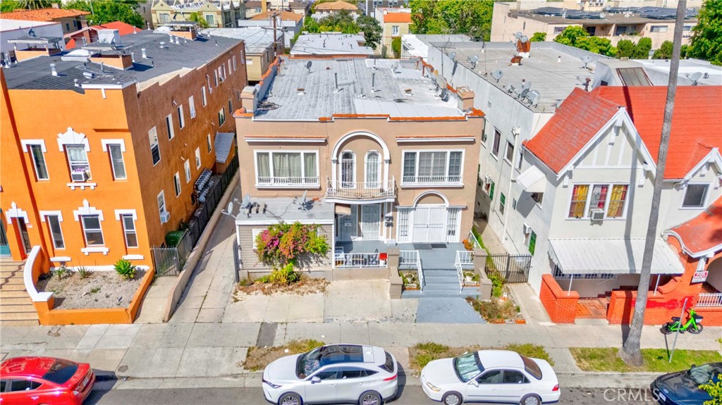 139 S Manhattan