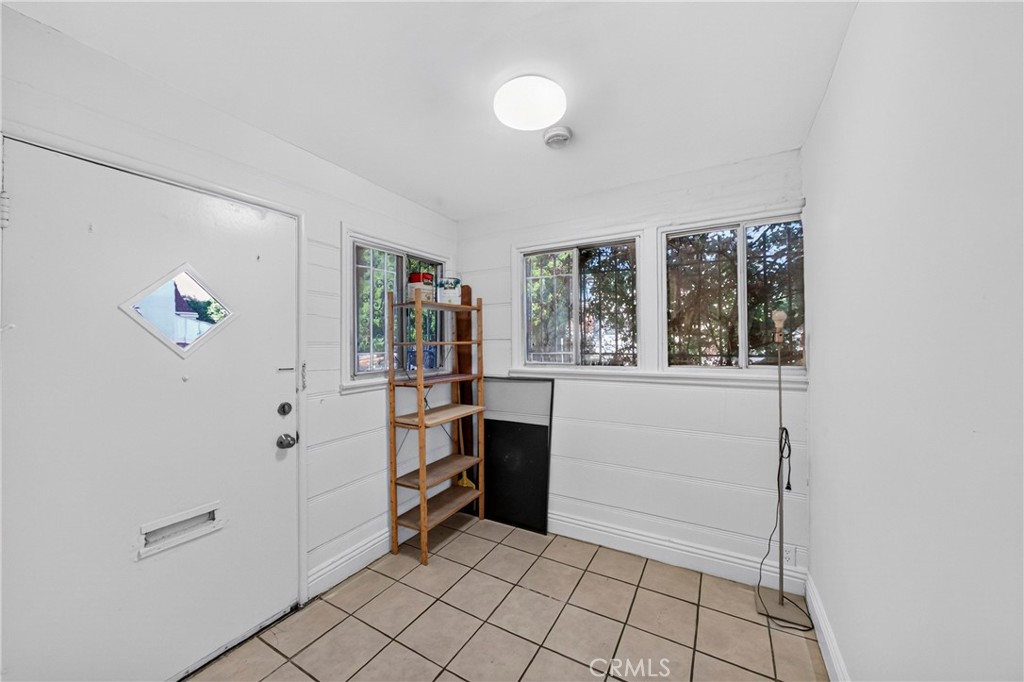 139 S Manhattan