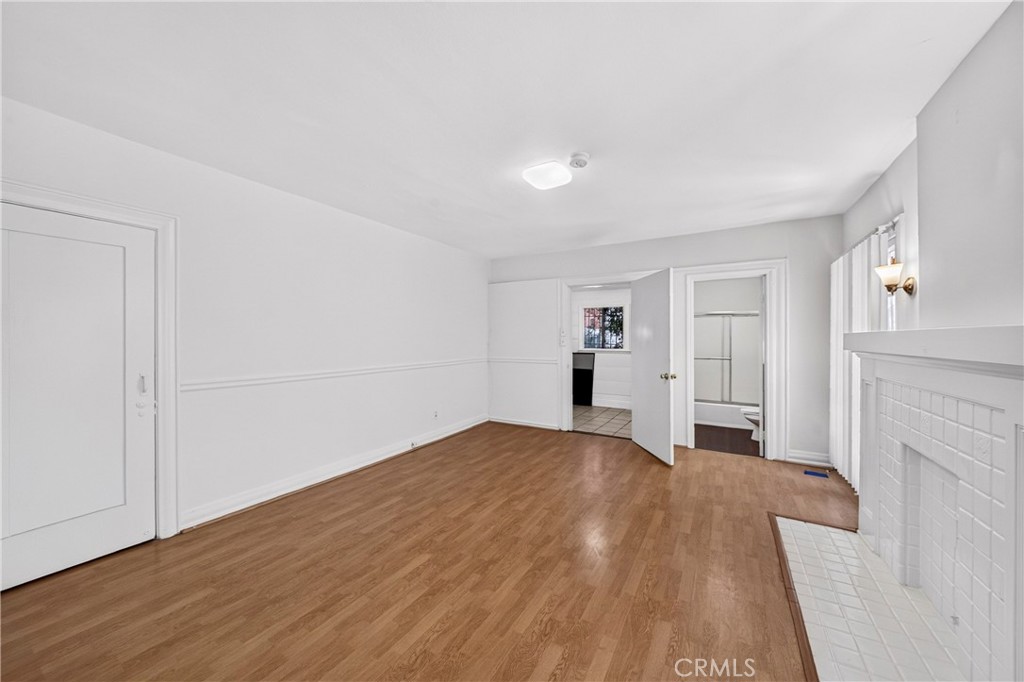 139 S Manhattan