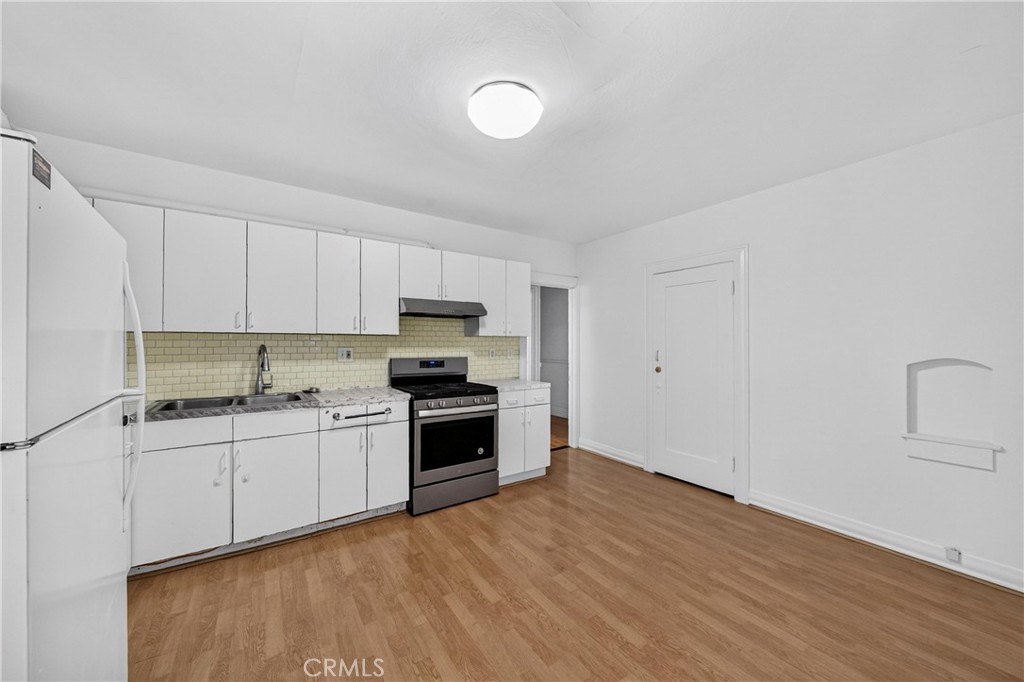 139 S Manhattan