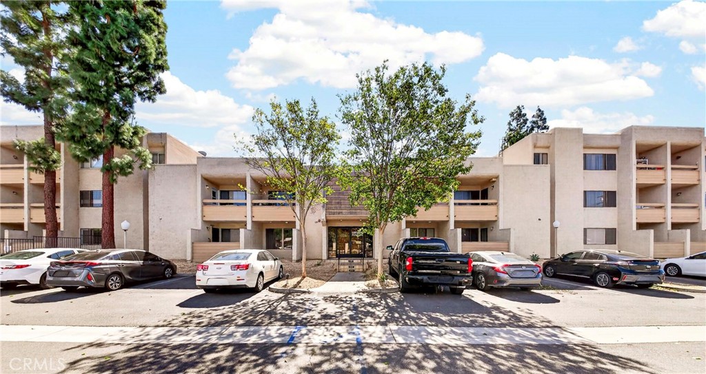 351 N Ford Avenue 221