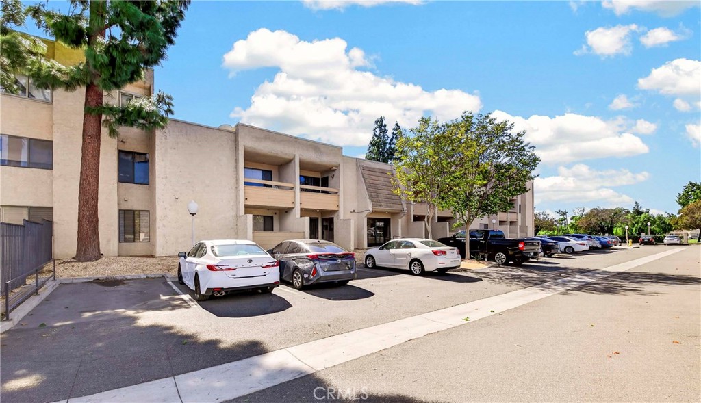 351 N Ford Avenue 221