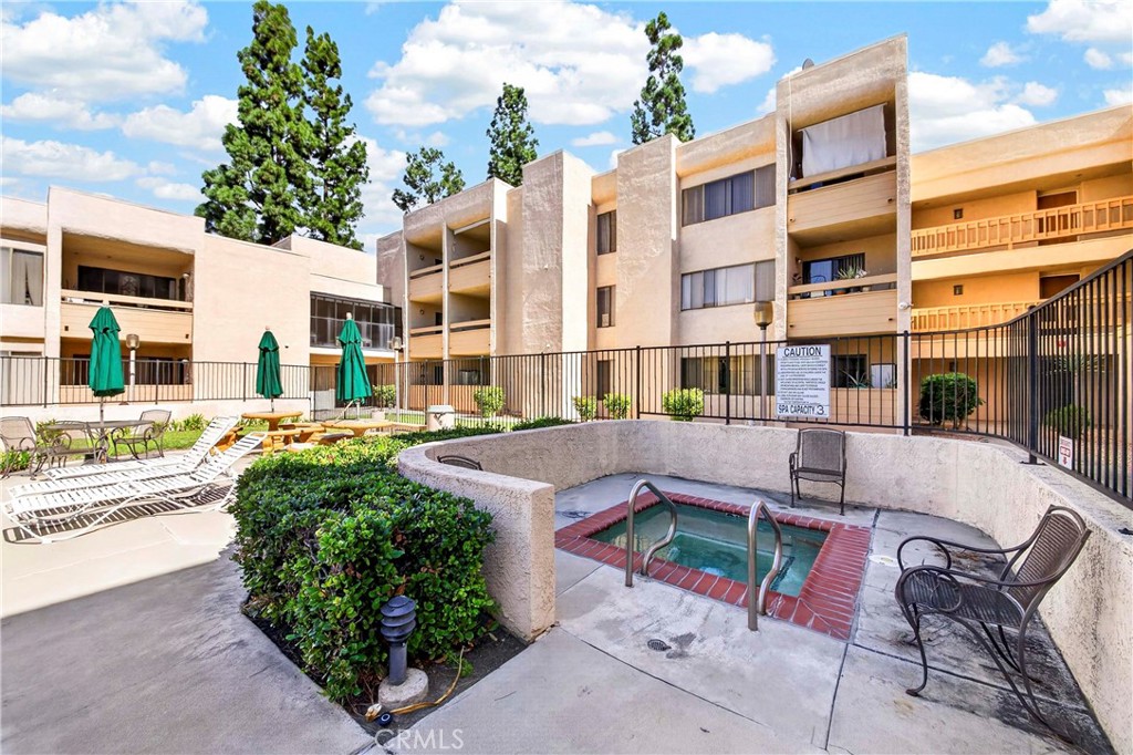351 N Ford Avenue 221