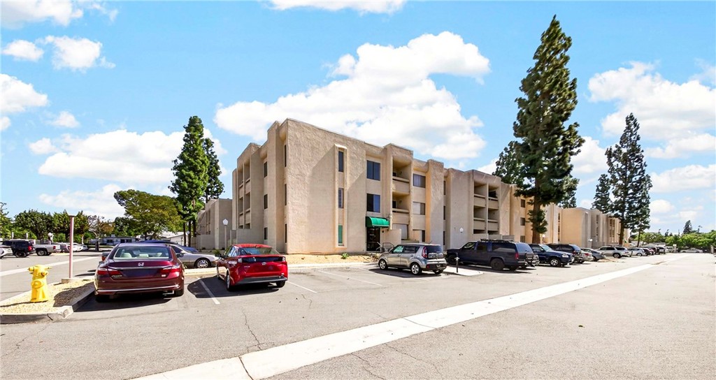 351 N Ford Avenue 221