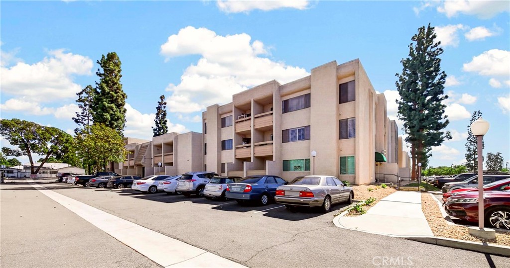 351 N Ford Avenue 221