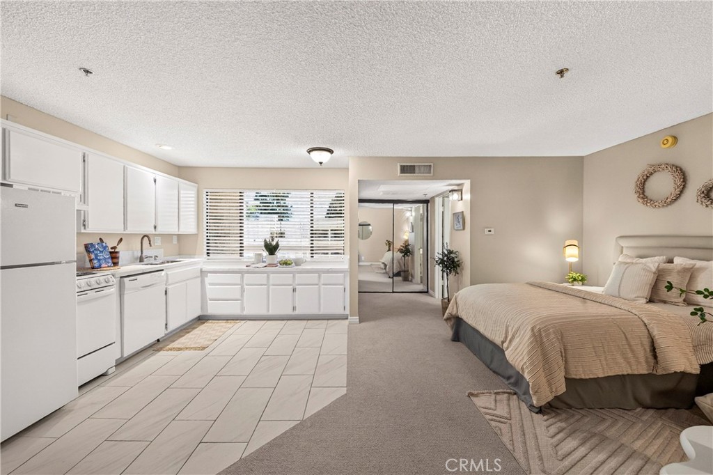 351 N Ford Avenue 326