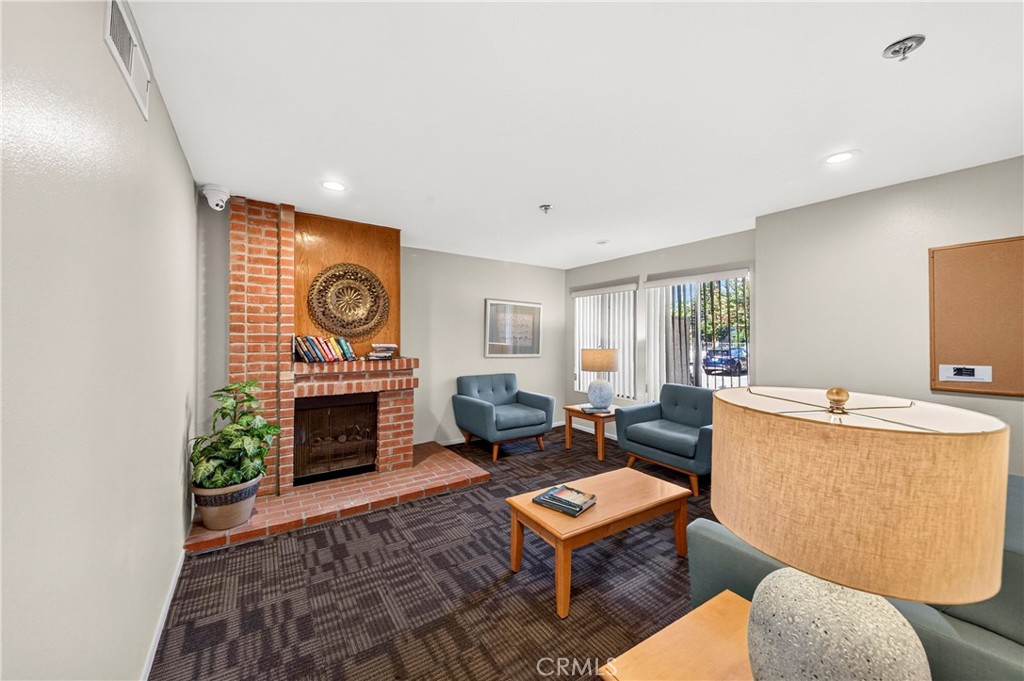 351 N Ford Avenue 326