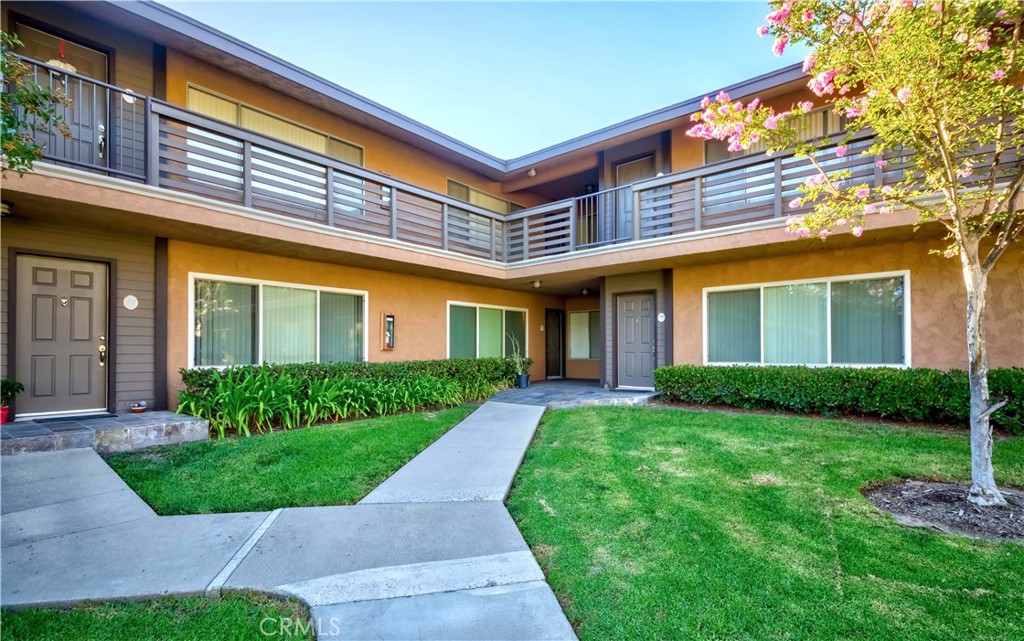 1450 W Lambert Road Unit: 371