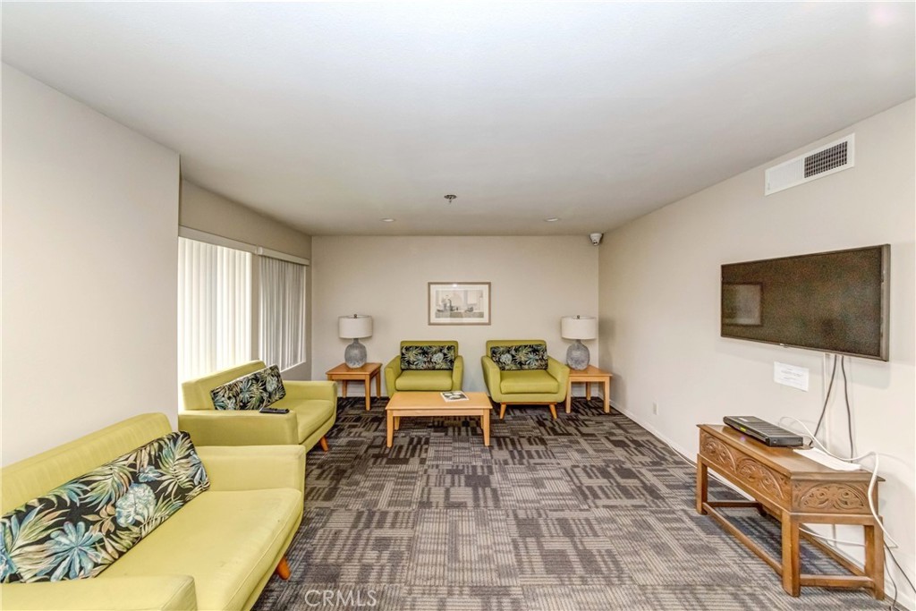 351 N Ford Avenue Unit: 217