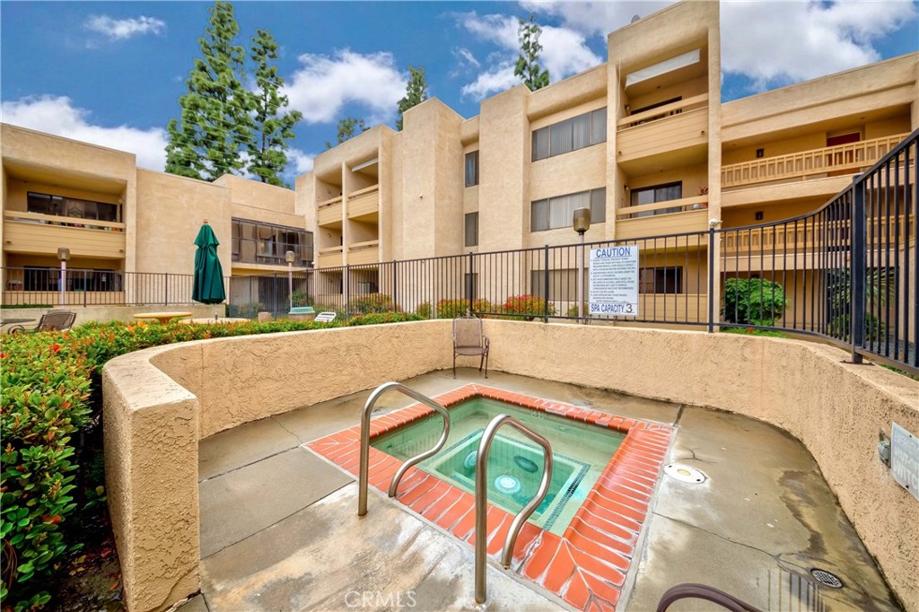 351 N Ford Avenue Unit: 217