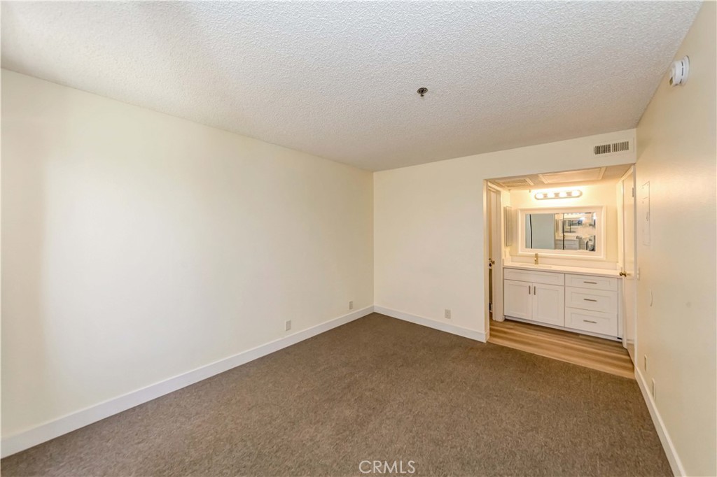 351 N Ford Avenue Unit: 217