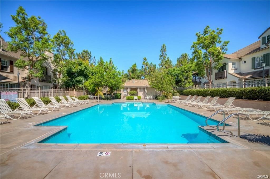40 Leucadia Unit: 65