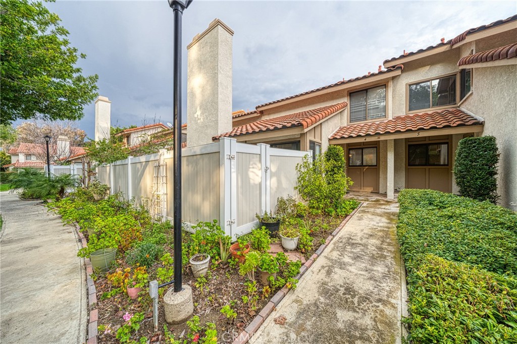 23070 Paseo De Terrado 4