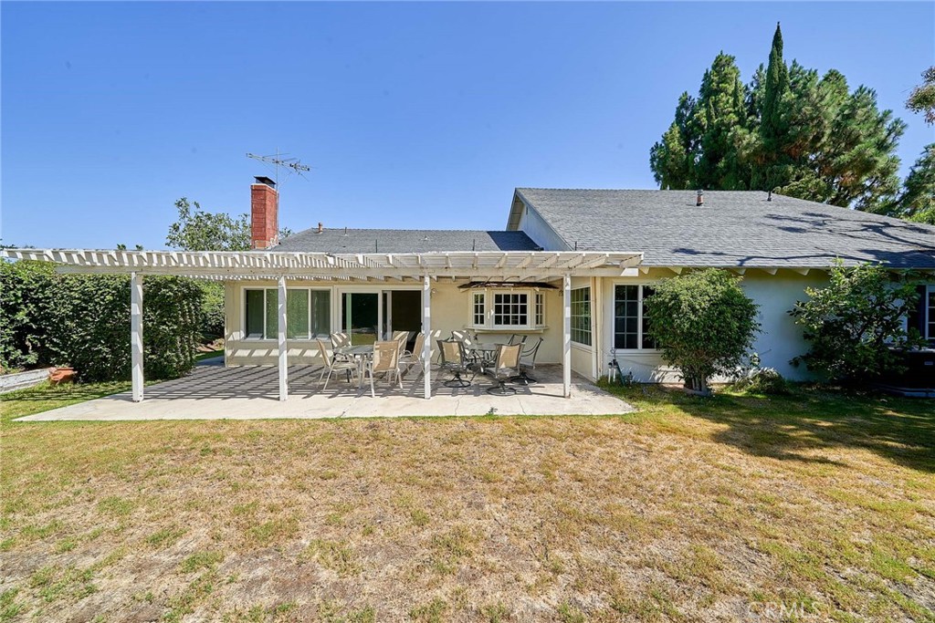1864 W Las Lanas Lane