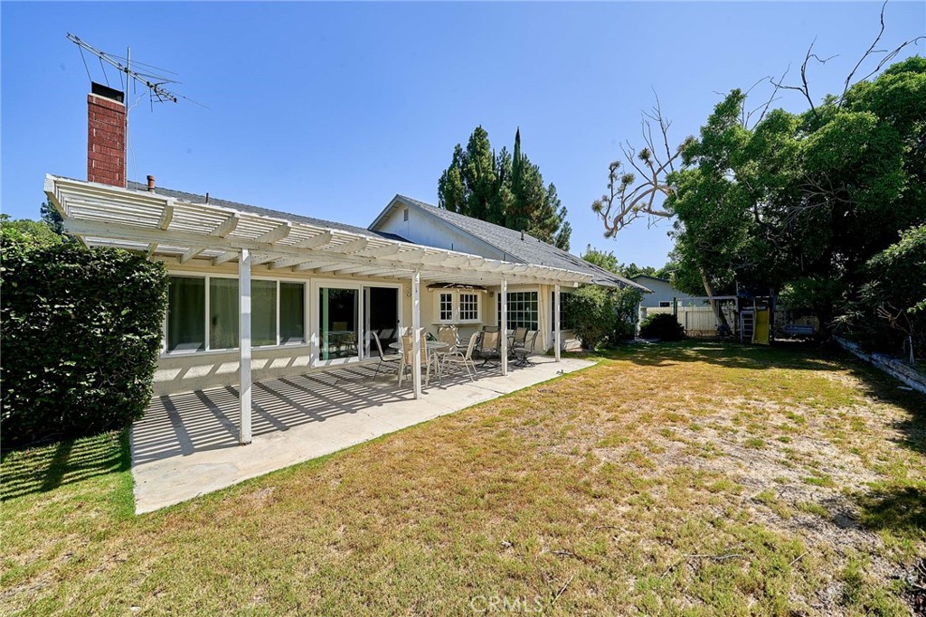 1864 W Las Lanas Lane