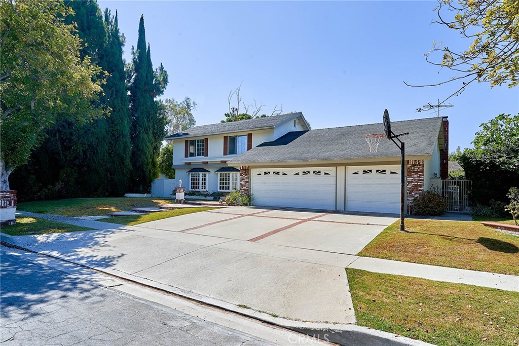 1864 W Las Lanas Lane
