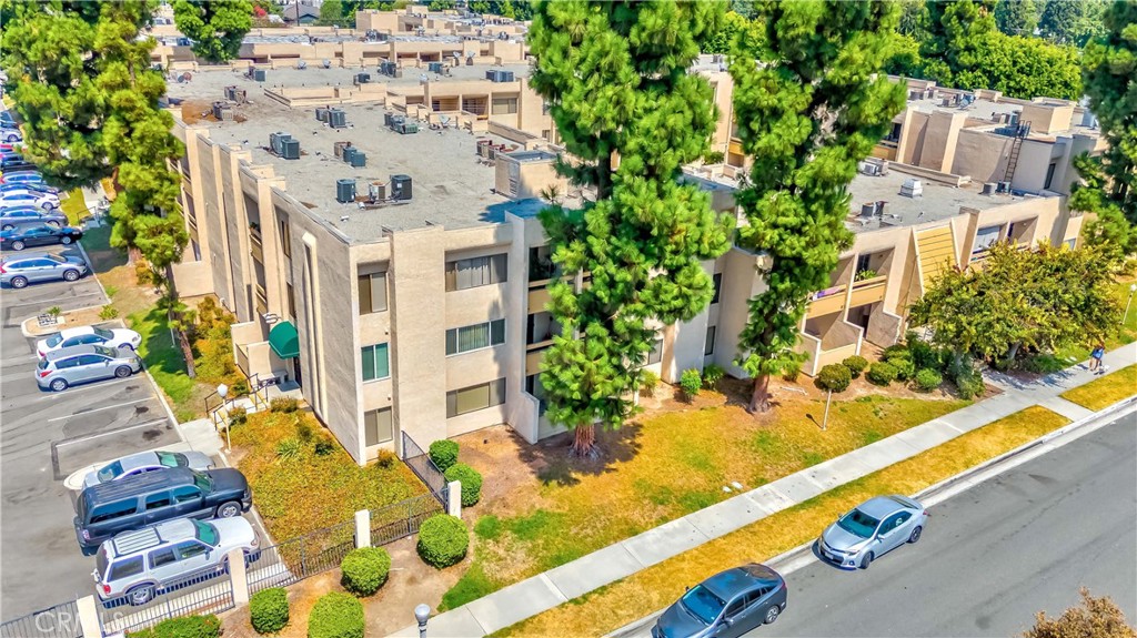 301 N Ford Avenue 302