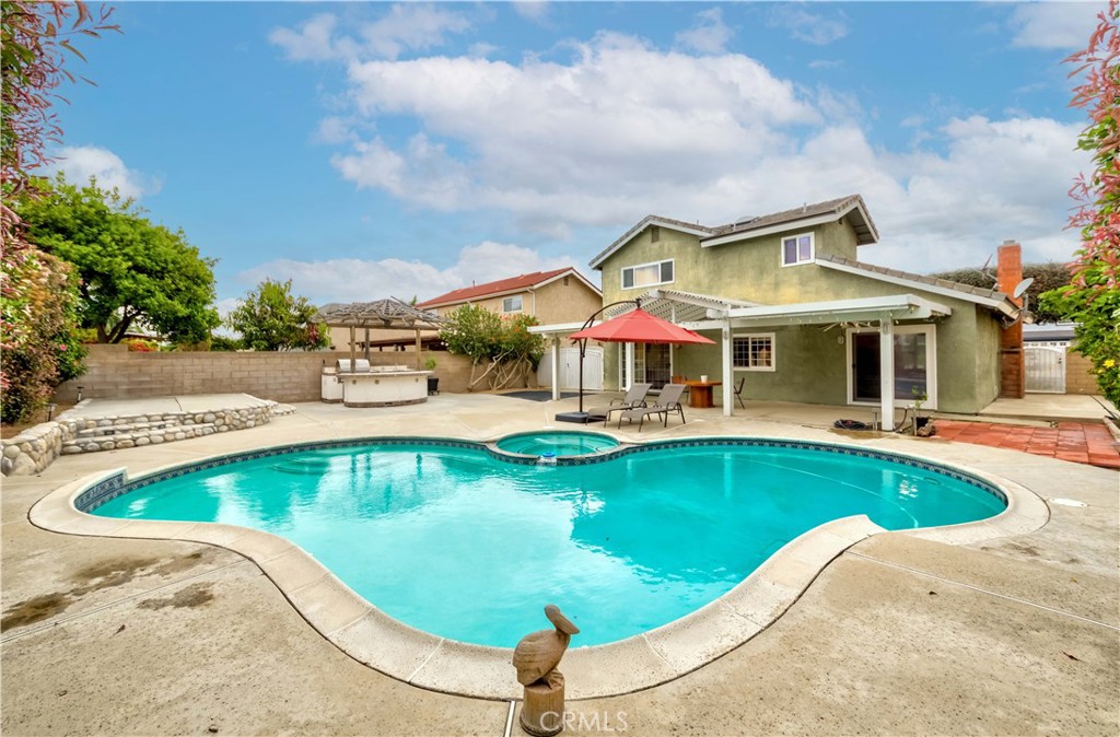 2715 Virginia Way