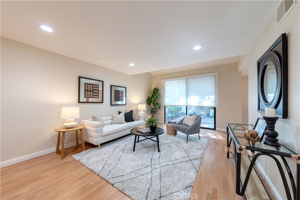 1037 Whitewater Drive 152