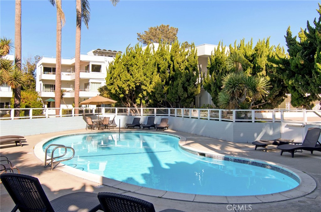 2368 Torrey Pines Road 61