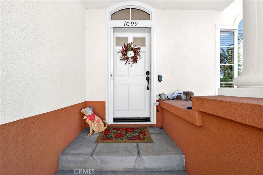 1099 S San Marino