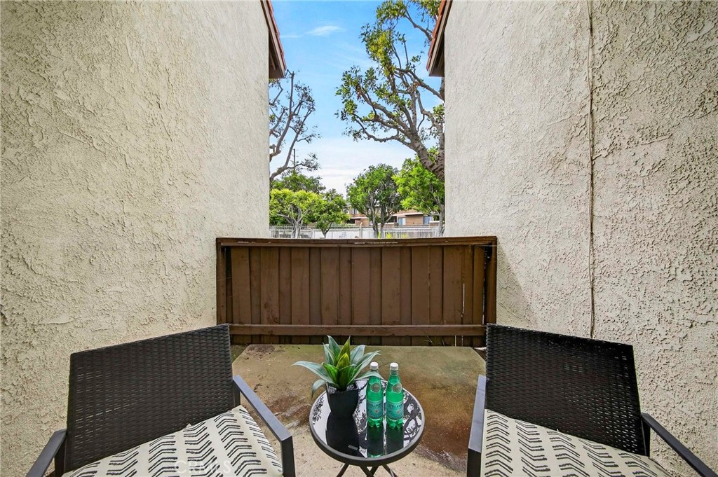 8615 Meadow Brook 101