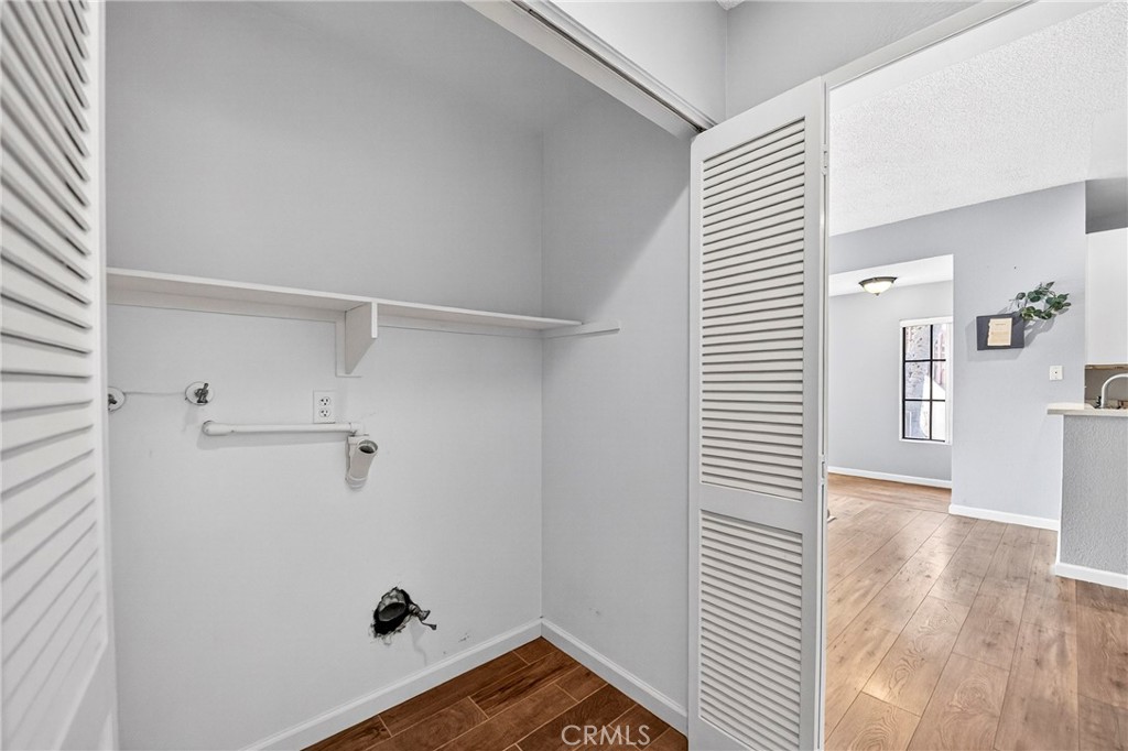 8615 Meadow Brook 101