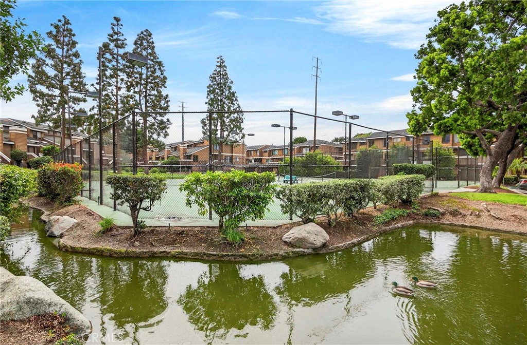 8615 Meadow Brook 101