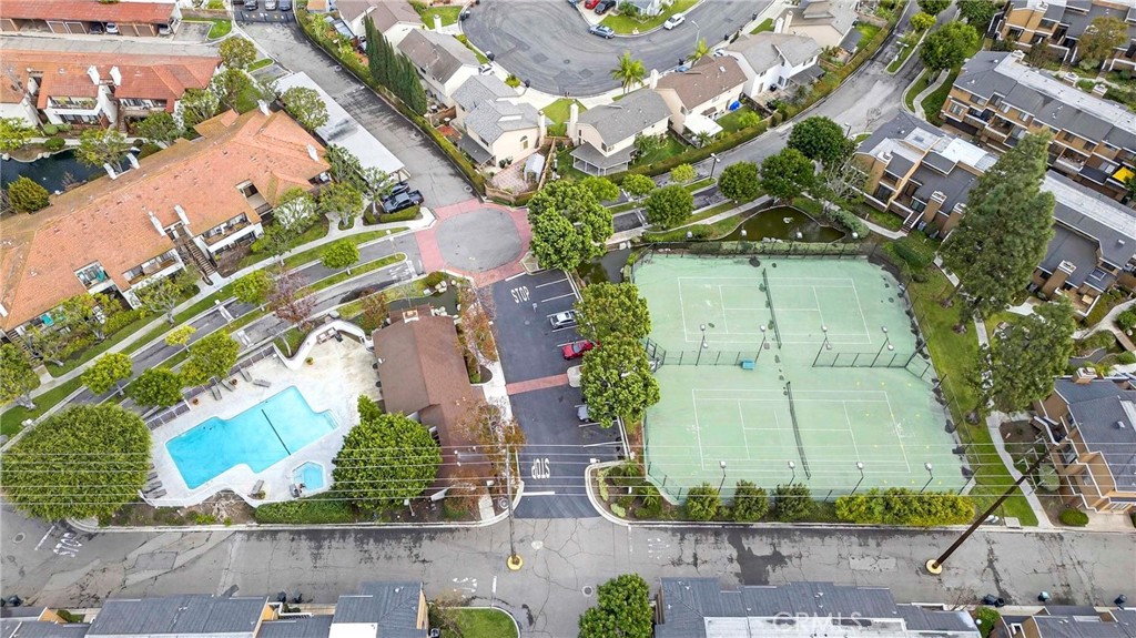 8615 Meadow Brook 101