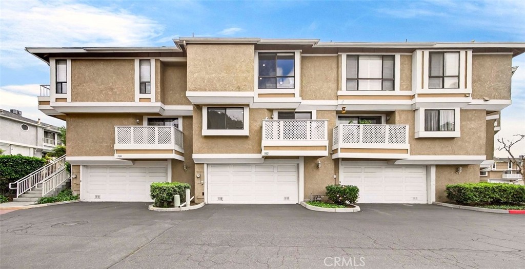 102 S Seneca CI2