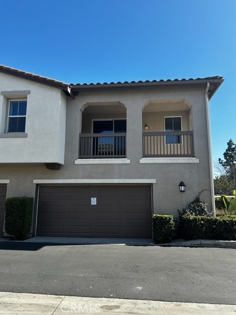 351 N Magnolia Avenue 4