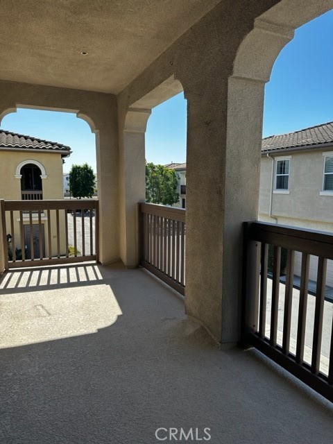 351 N Magnolia Avenue 4