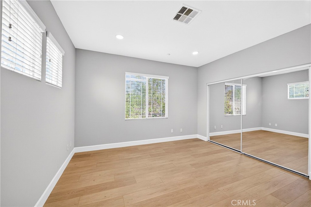 16527 Medinah