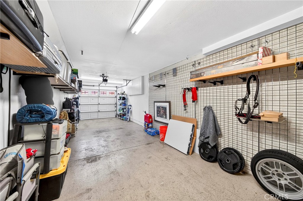 1099 S San Marino