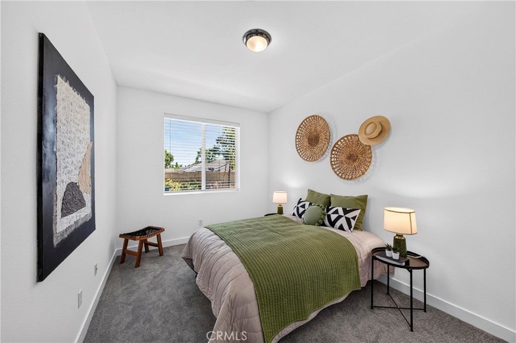 249 N Magnolia 3