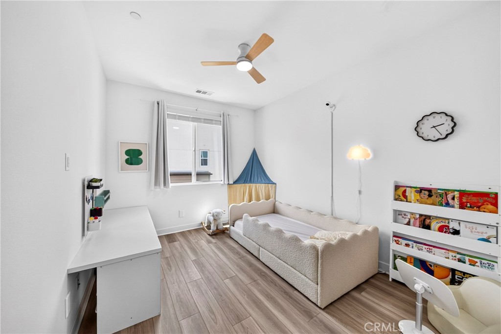 1649 W Lincoln Avenue 103