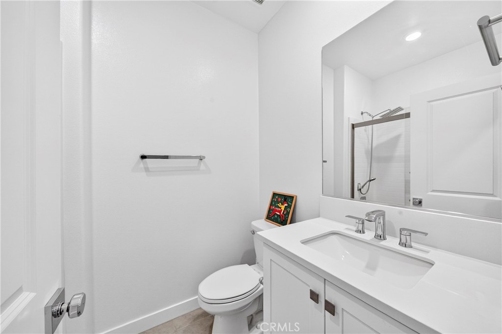 1649 W Lincoln Avenue 103