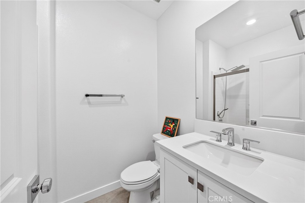 1649 W Lincoln Avenue 103