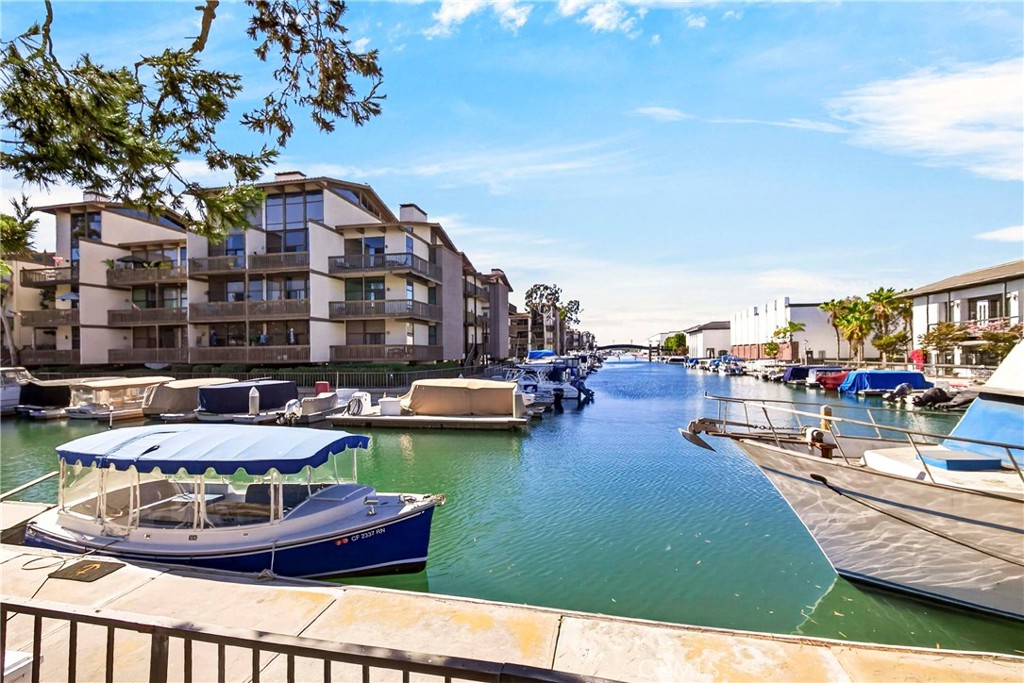 6229 Marina Pacifica N