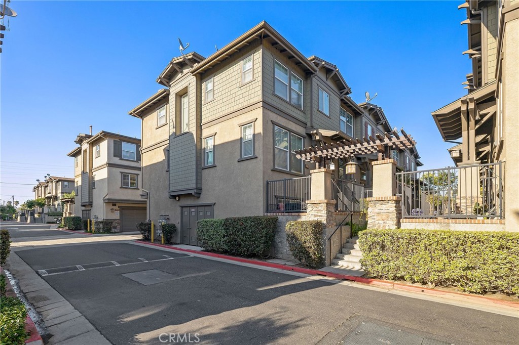 1250 Flint Drive